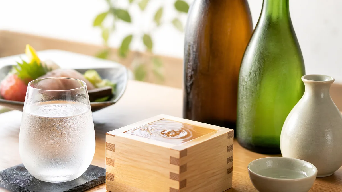 温度・酒器・料理で表情を変える、家飲みの組み立て方の解説画像